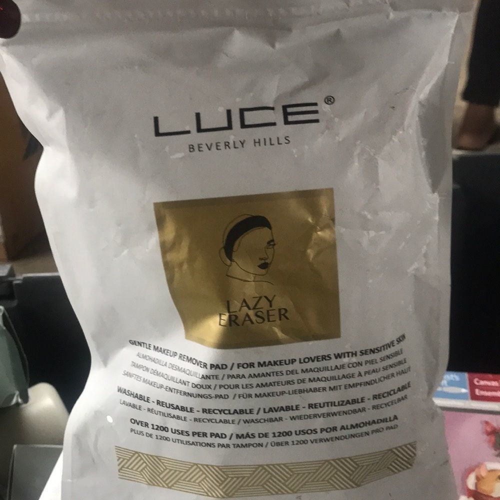 Luce Beauty Lazy Eraser Makeup Remover Pad Set - Over 1200 Uses Per Pad